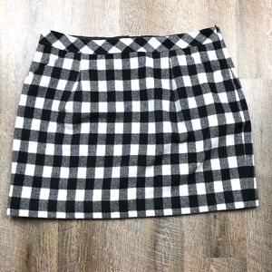 Club Monaco Black White Wool Plaid Skirt Size 12